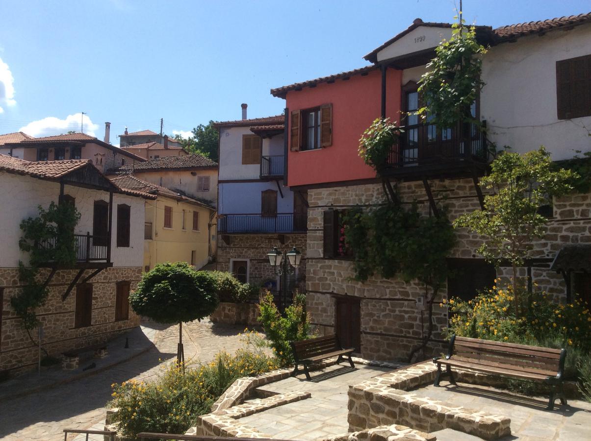 Oikia Alexandrou Traditional Inn Arnaía Exterior foto